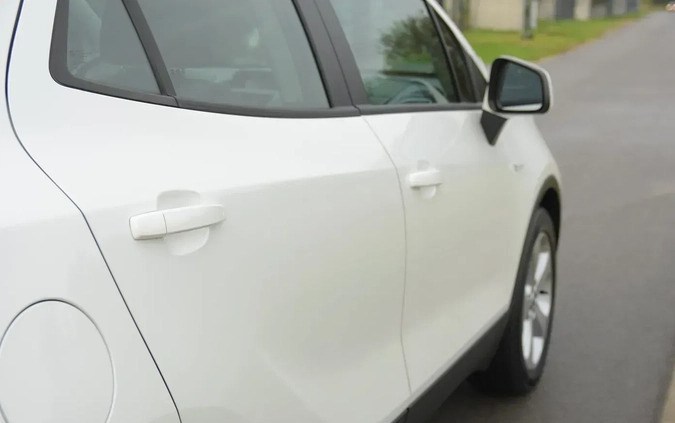 Opel Mokka cena 45900 przebieg: 168000, rok produkcji 2014 z Zambrów małe 667